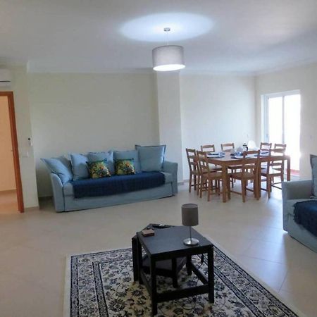 2 Bed Apartment With Com Pool 塔维拉 外观 照片