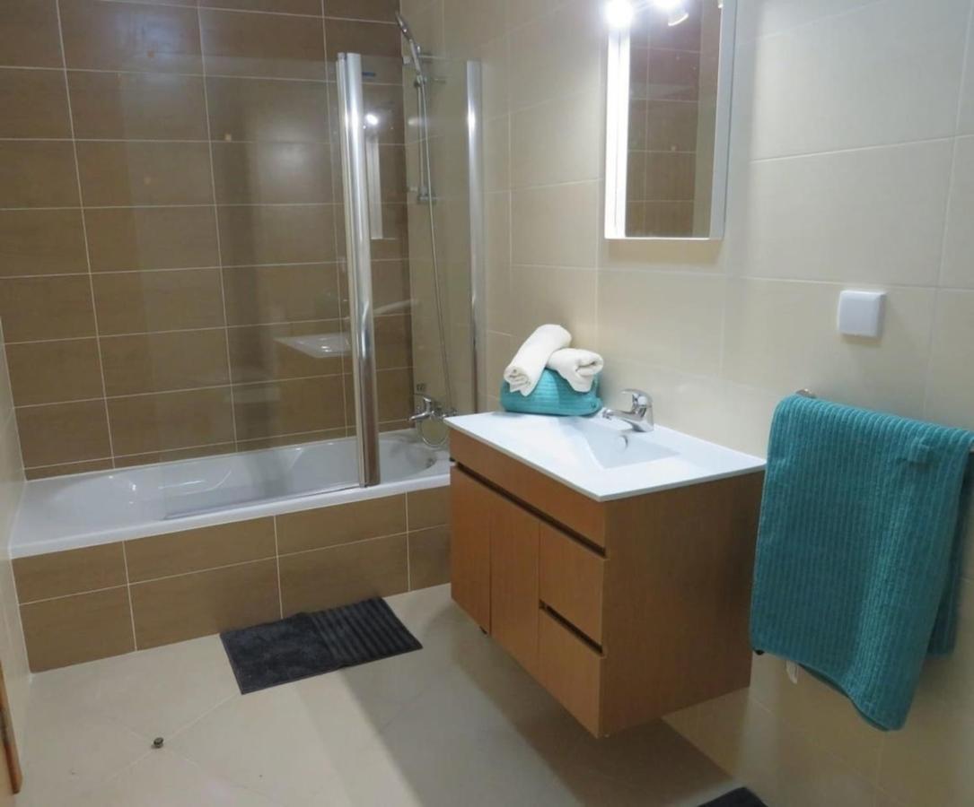 2 Bed Apartment With Com Pool 塔维拉 外观 照片