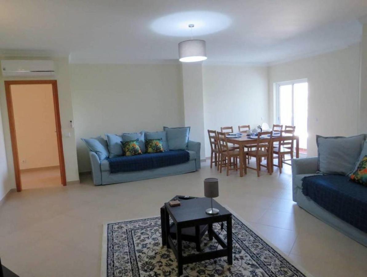 2 Bed Apartment With Com Pool 塔维拉 外观 照片