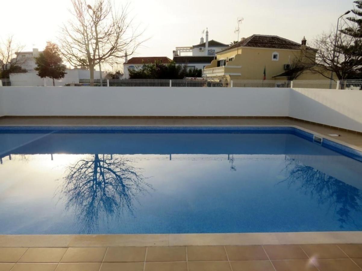 2 Bed Apartment With Com Pool 塔维拉 外观 照片